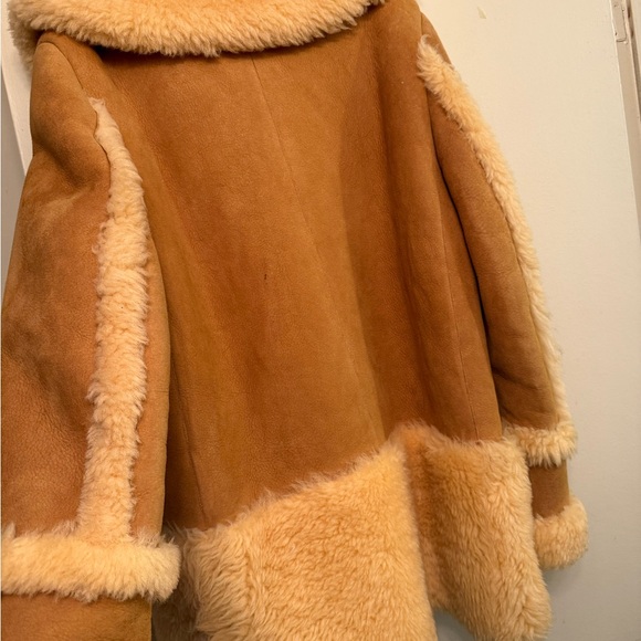 Coach Tan Teddy Jacket with Cream Details - Picture 9 of 10